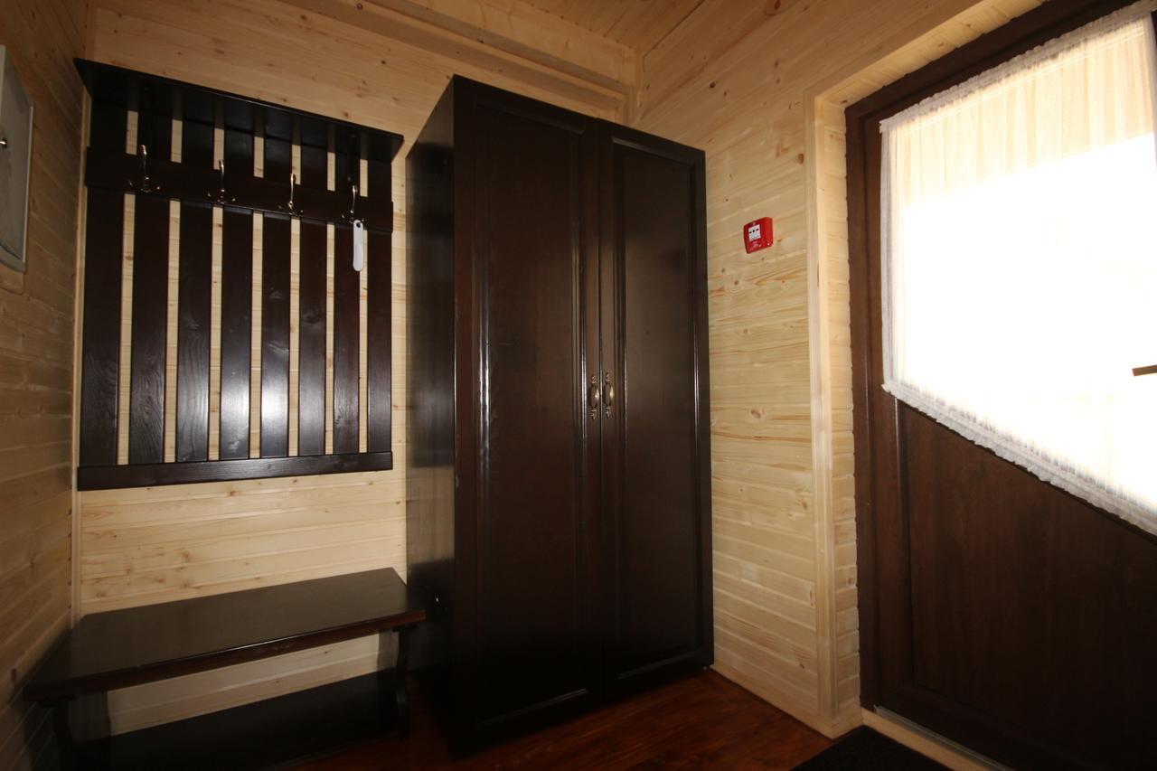 Family Hotel Kaskad Bukovel Exteriör bild